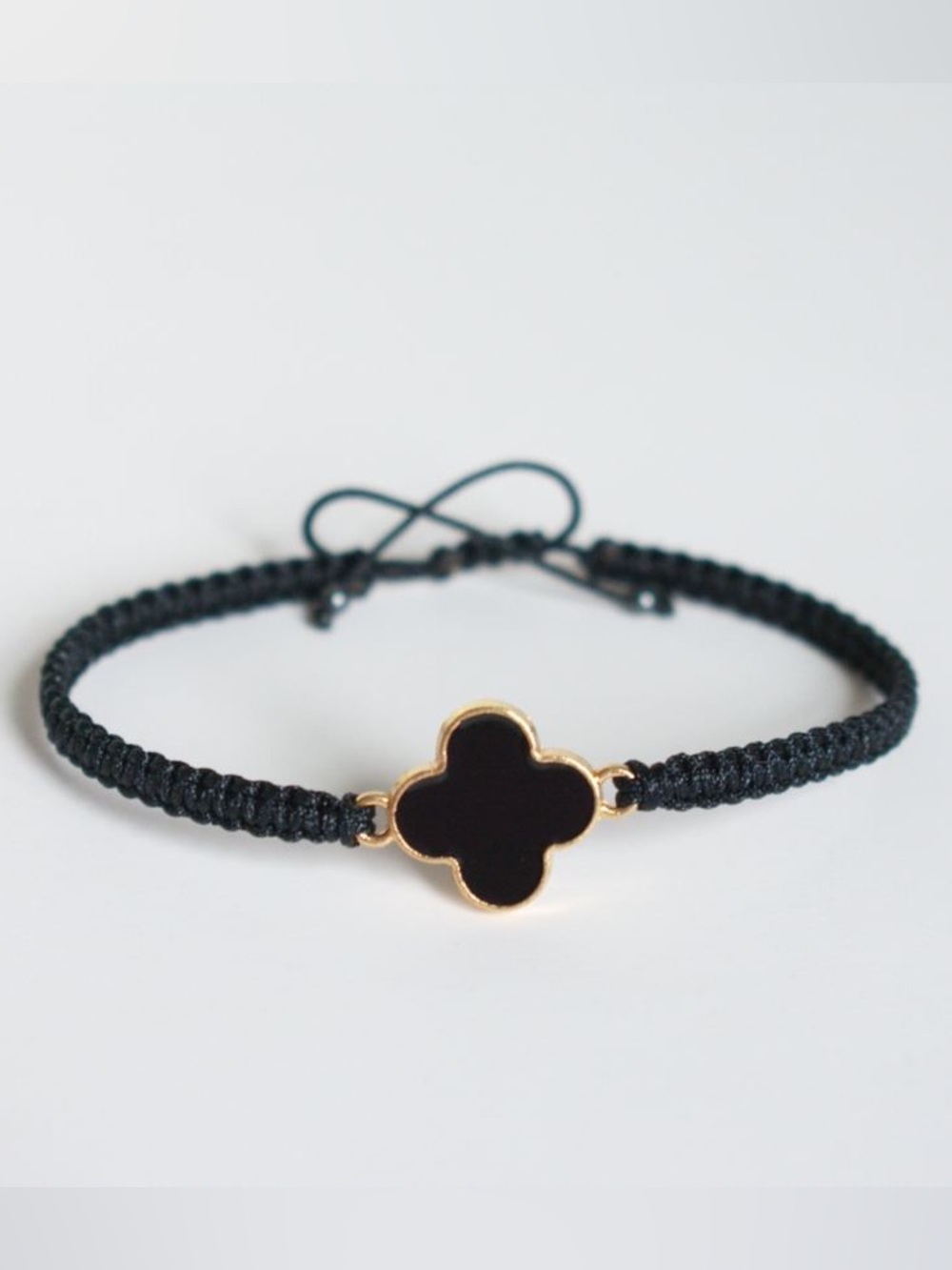 Macramé Bracelet with Gold-Trim  Four Leaf Clover Charm - Unisex